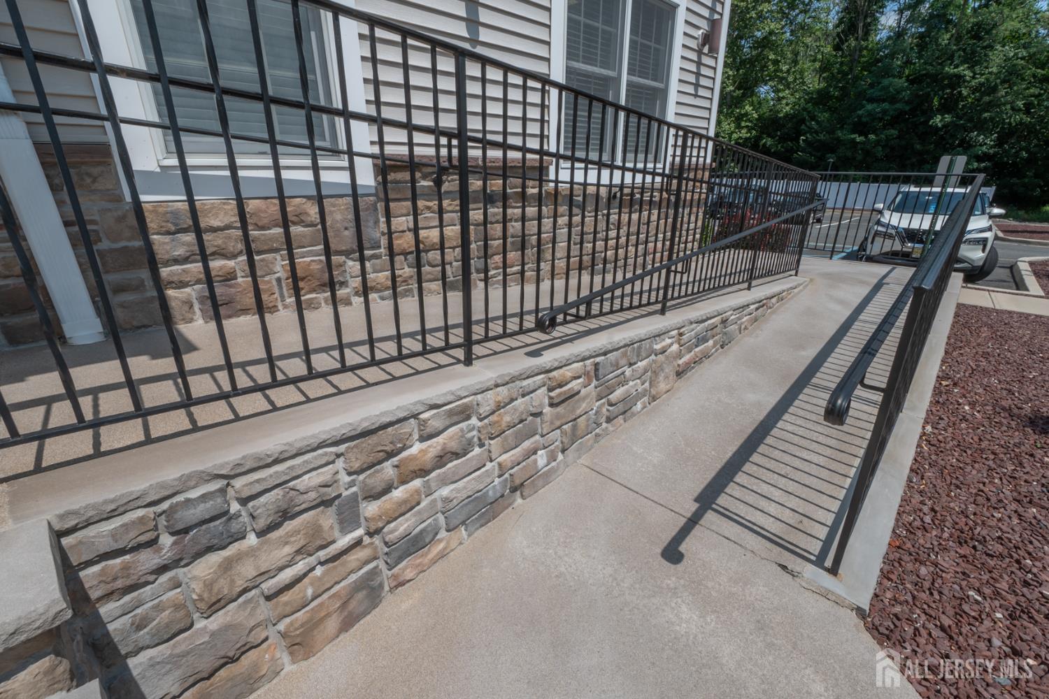 15-17 E Railroad, Jamesburg, NJ, 08831