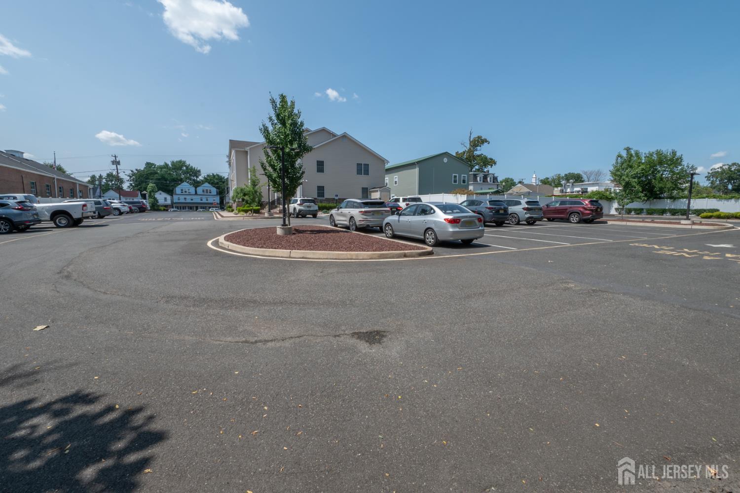 15-17 E Railroad, Jamesburg, NJ, 08831