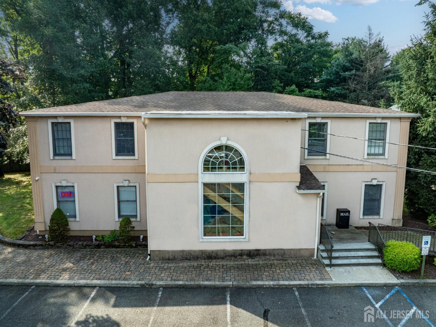 Homes for Sale in North Brunswick, NJ