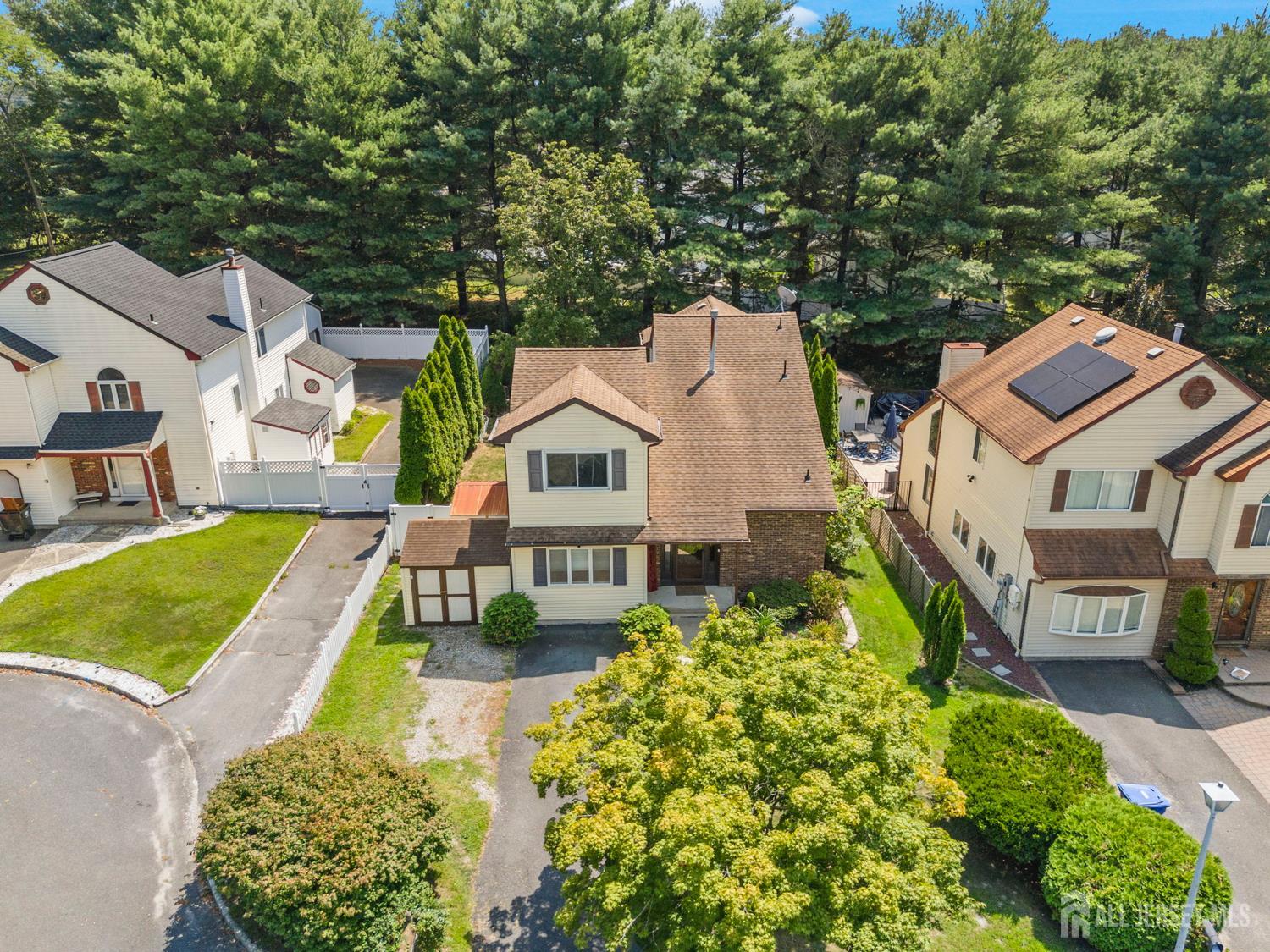 Photo of 9 Amara Court, Old Bridge NJ