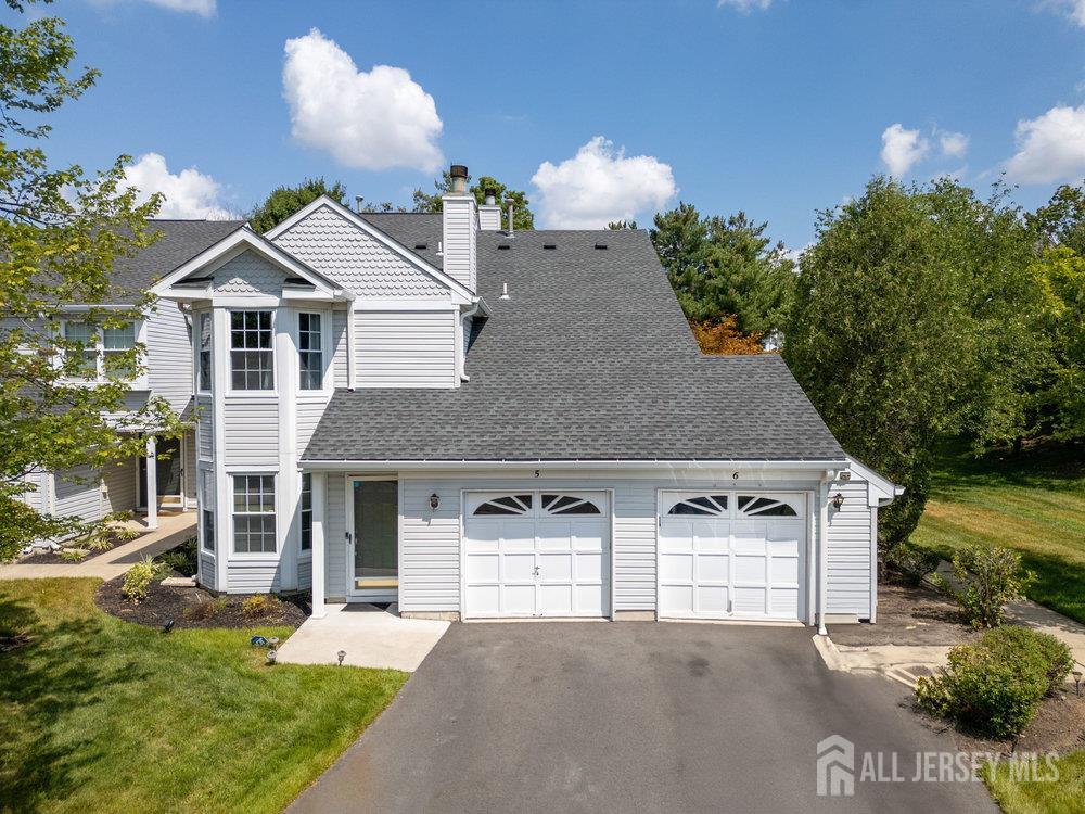 Photo of 5 Hendricks Court, Sayreville NJ