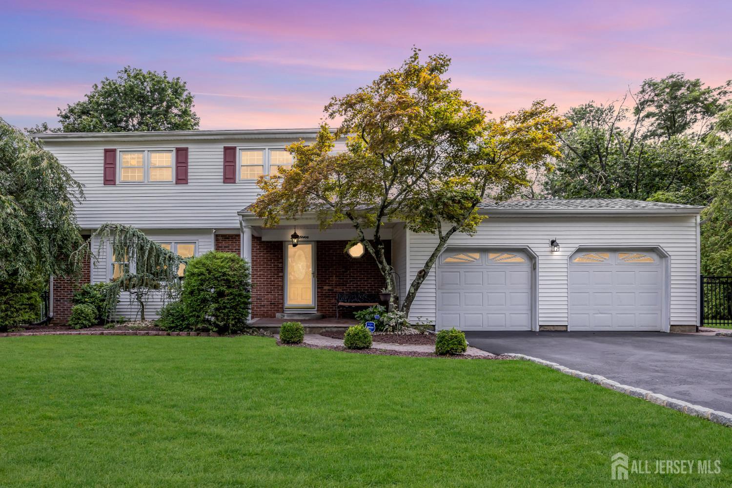 Photo of 13 Francis Road, East Brunswick NJ