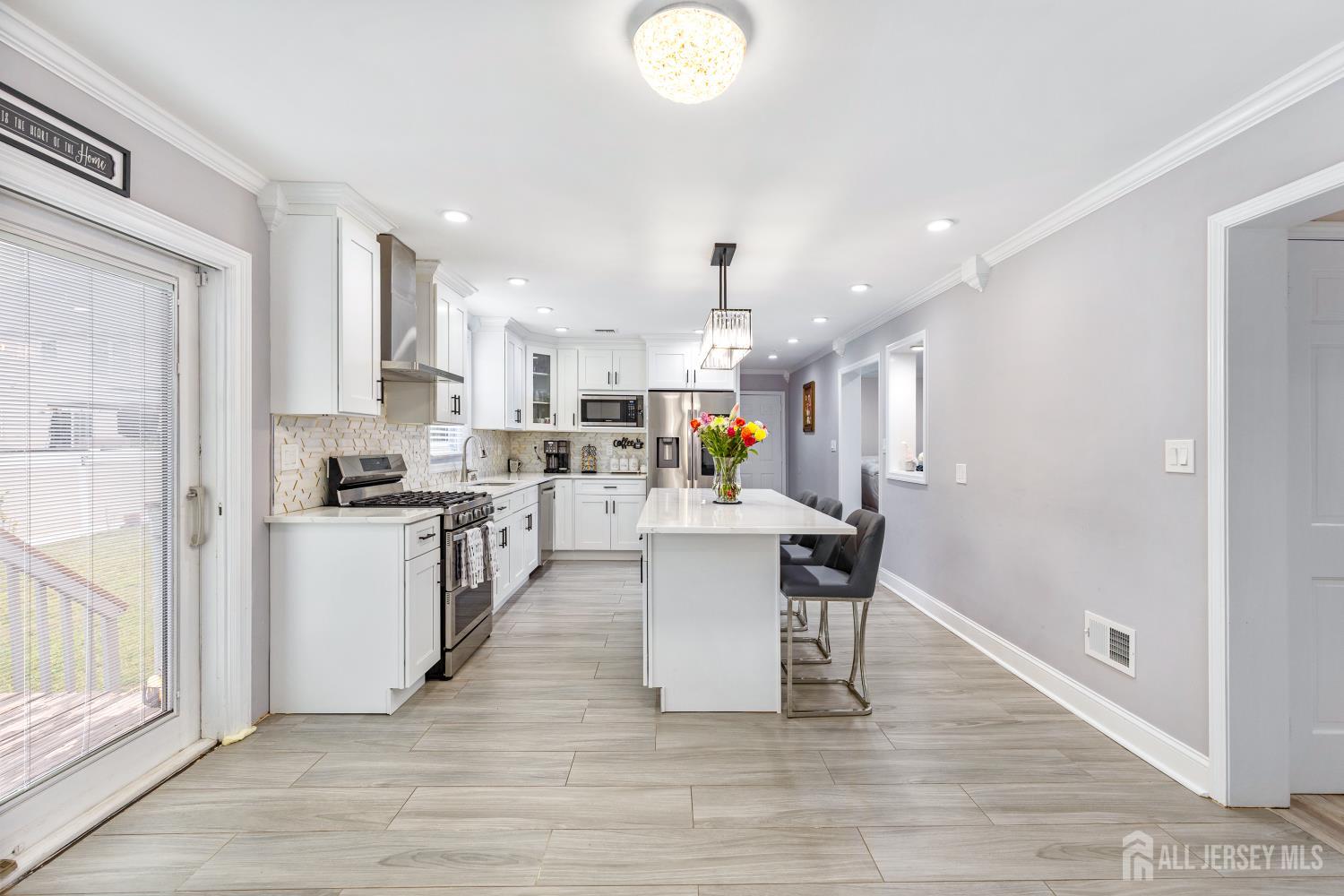 2 Hendrick, Piscataway, NJ, 08854