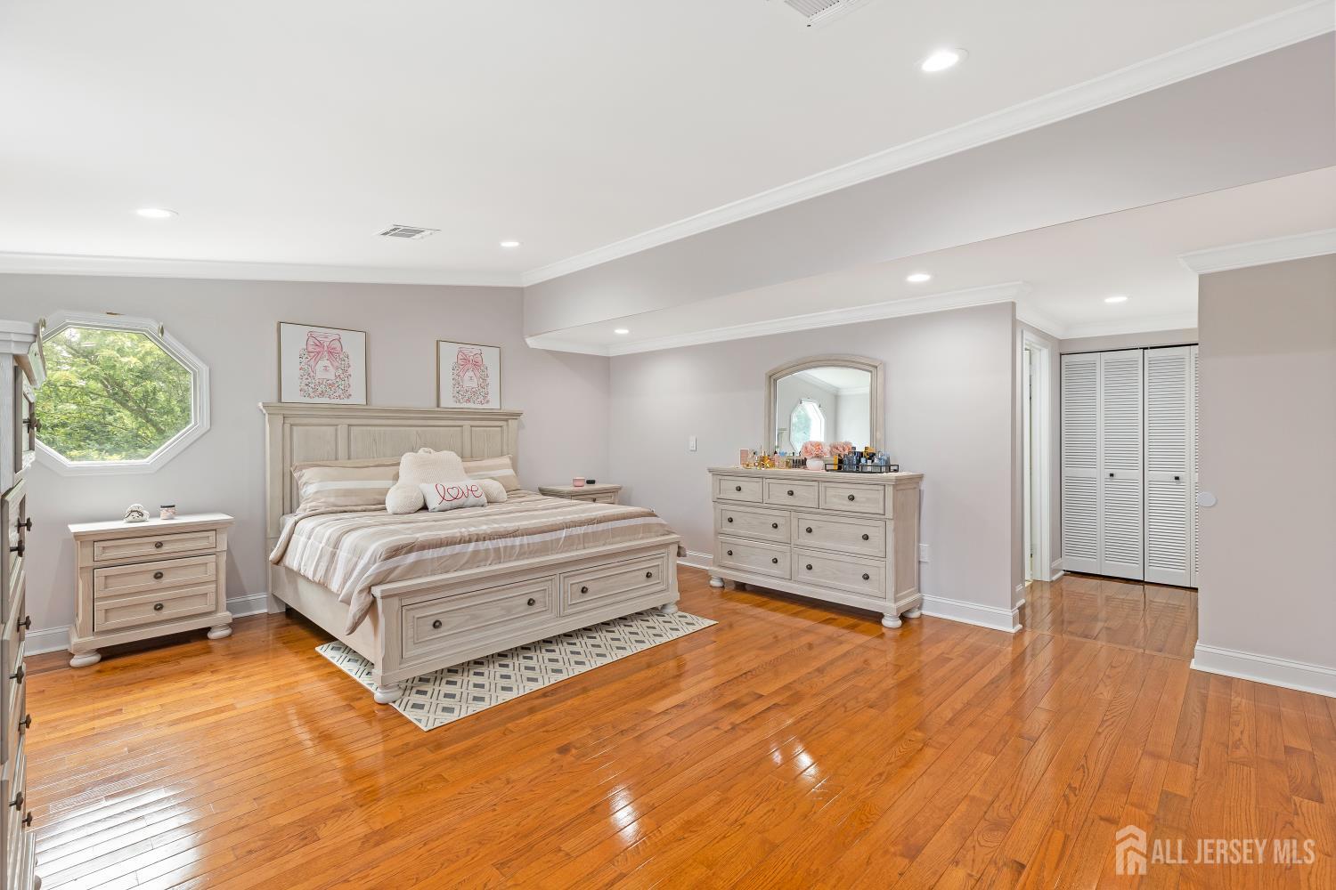 2 Hendrick, Piscataway, NJ, 08854