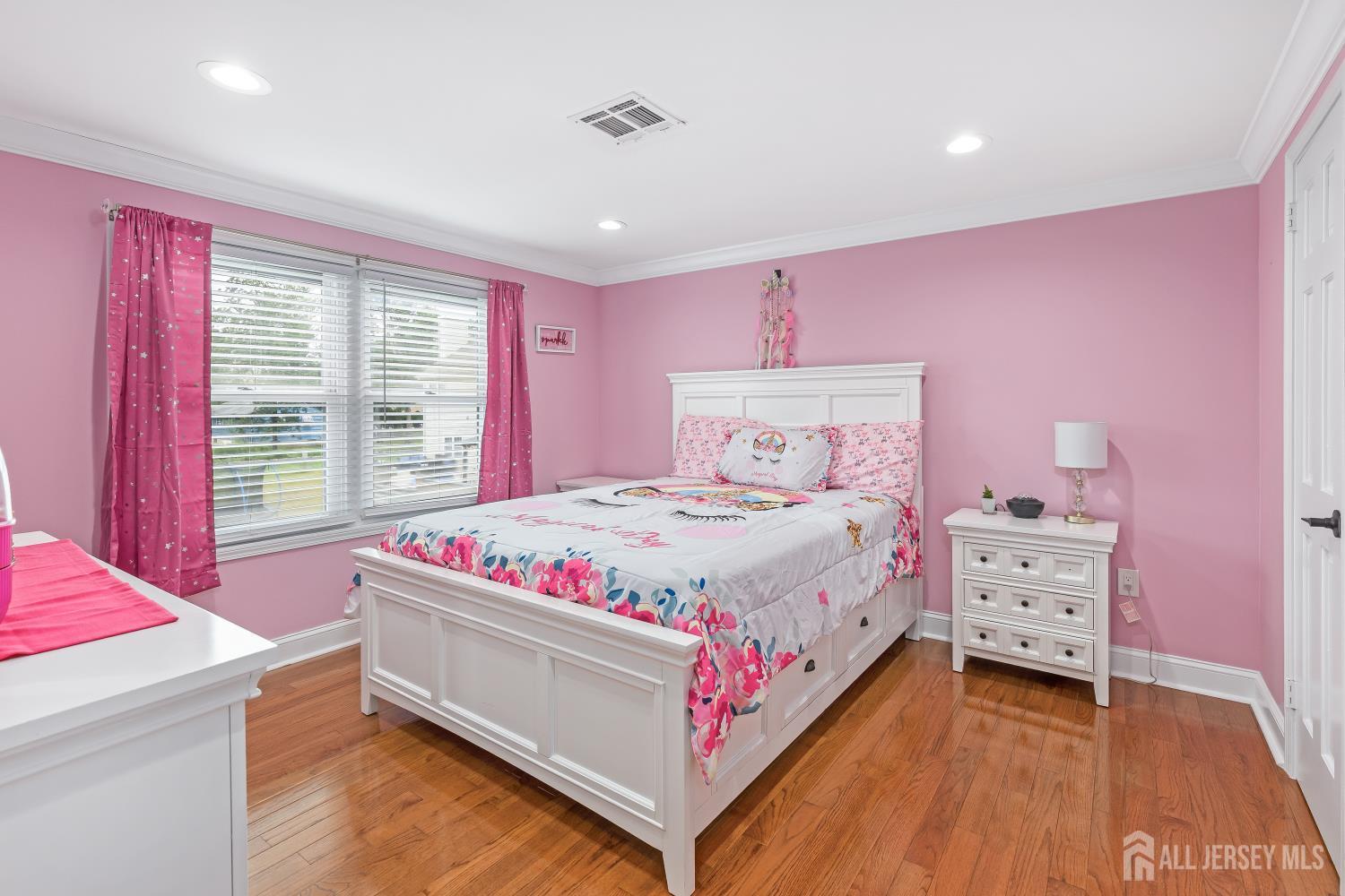 2 Hendrick, Piscataway, NJ, 08854