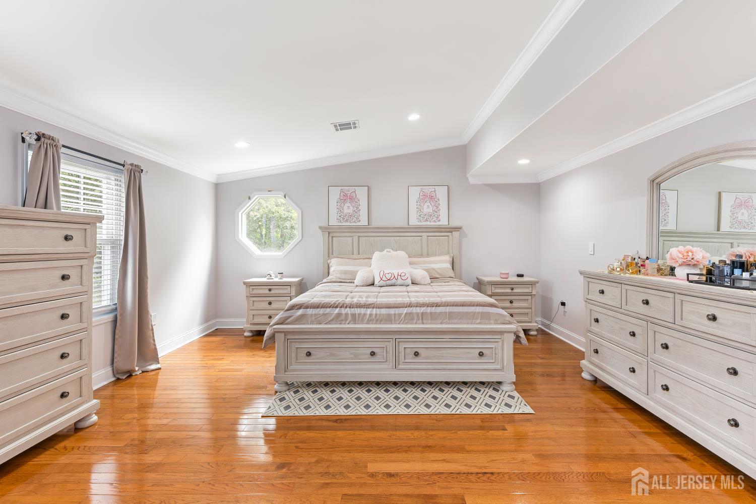 2 Hendrick, Piscataway, NJ, 08854