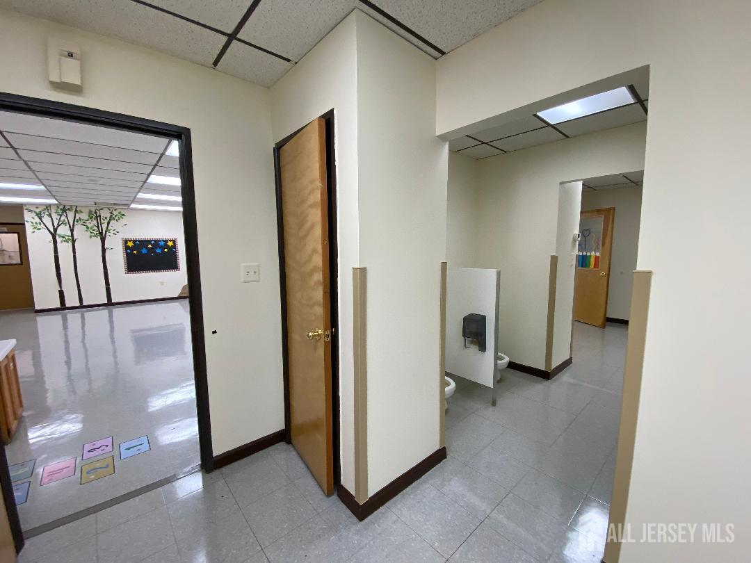 399 Ridge UNIT 1-3, South Brunswick, NJ, 08810