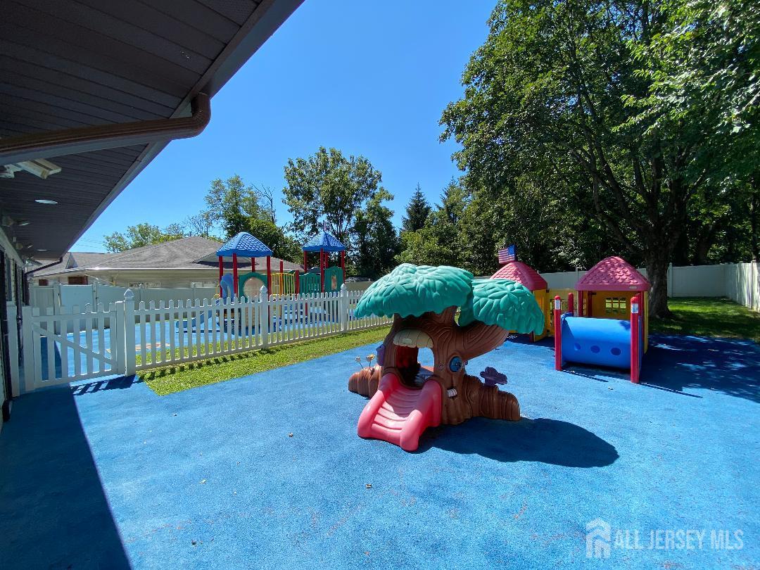 399 Ridge UNIT 1-3, South Brunswick, NJ, 08810