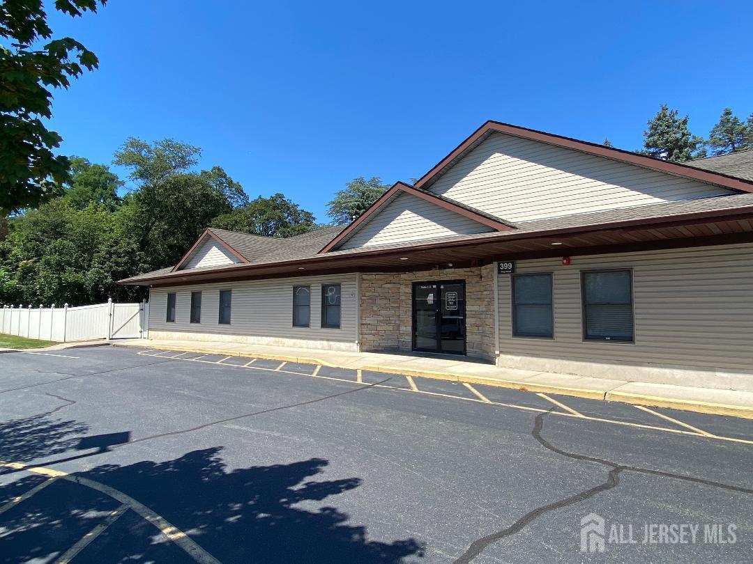 399 Ridge UNIT 1-3, South Brunswick, NJ, 08810