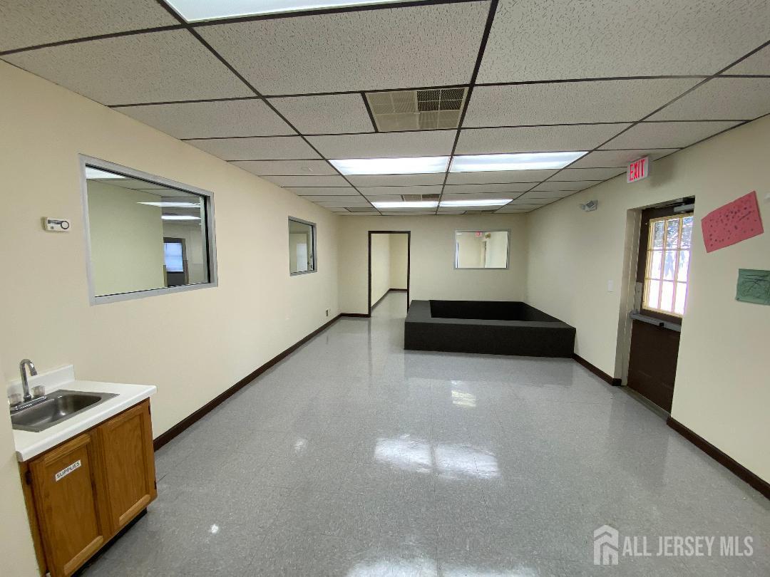 399 Ridge UNIT 1-3, South Brunswick, NJ, 08810