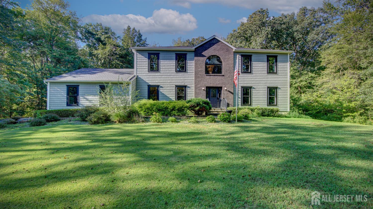 Photo of 119 Broadway Road 127