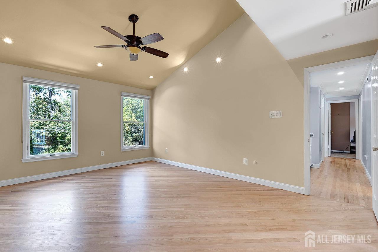 12 Dugans, Millstone, NJ, 08535