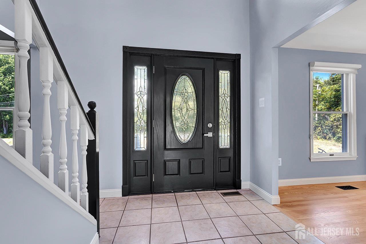 12 Dugans, Millstone, NJ, 08535