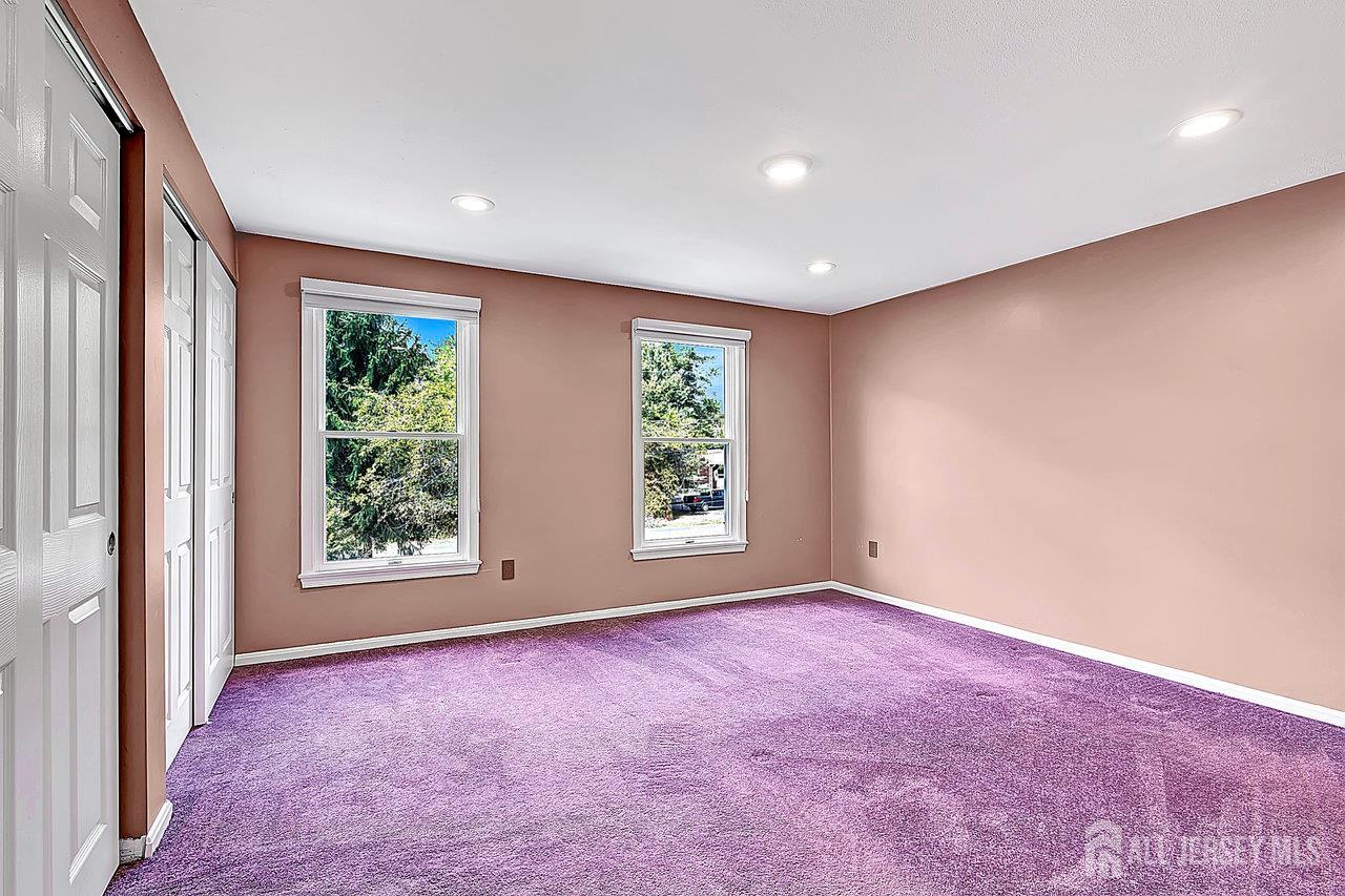 12 Dugans, Millstone, NJ, 08535