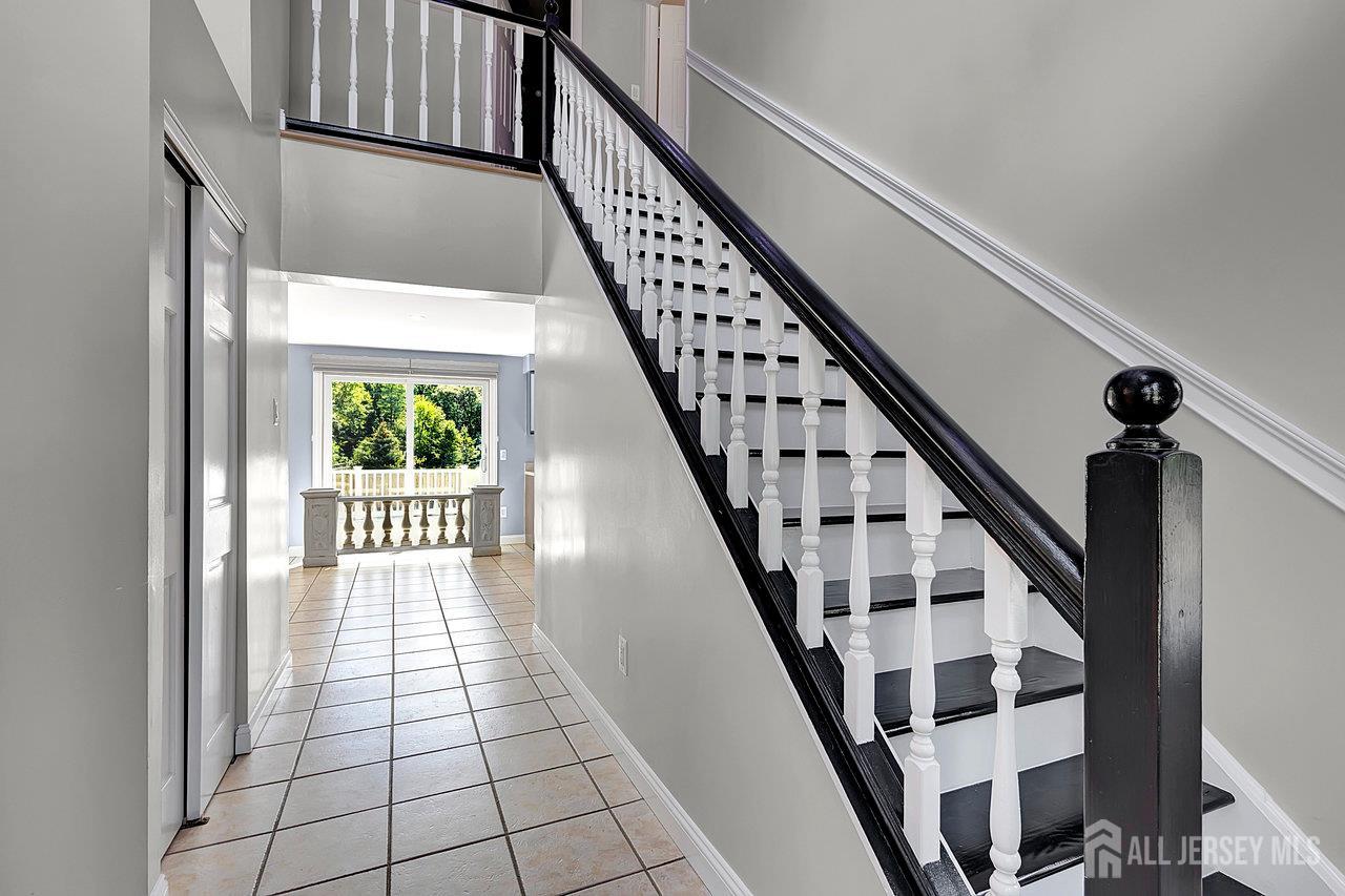 12 Dugans, Millstone, NJ, 08535