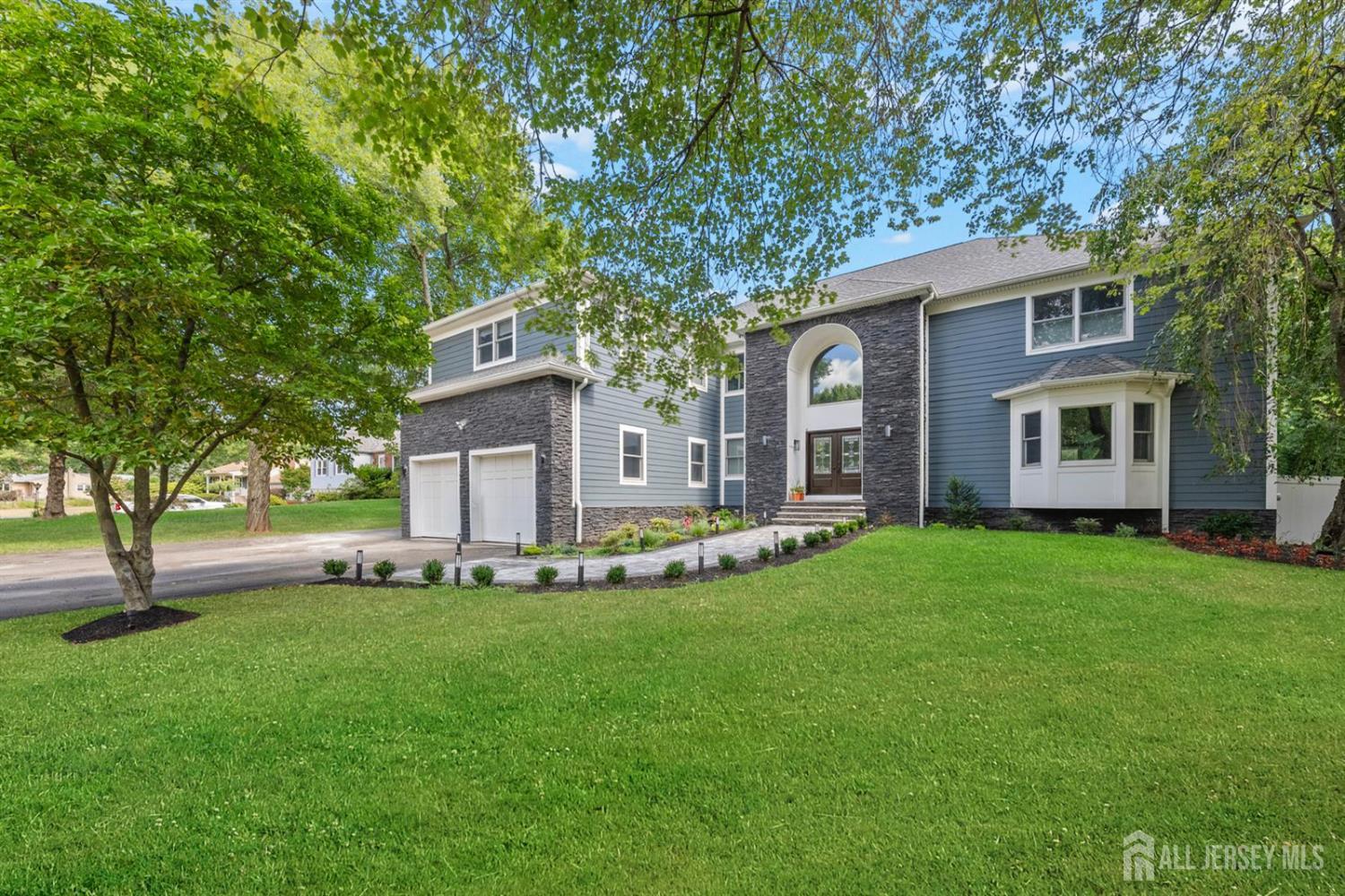 Homes for Sale in South Brunswick, NJ