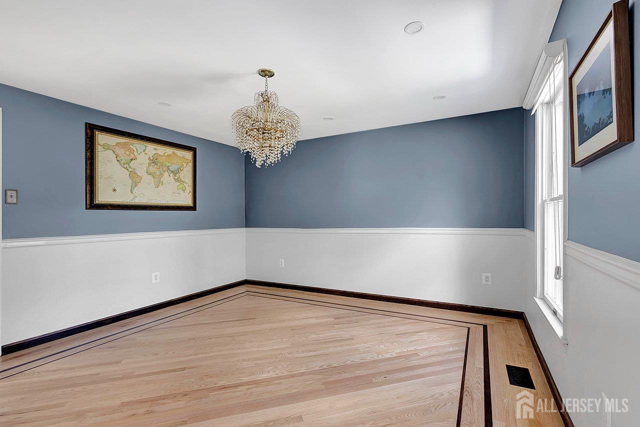 12 Dugans, Millstone, NJ, 08535