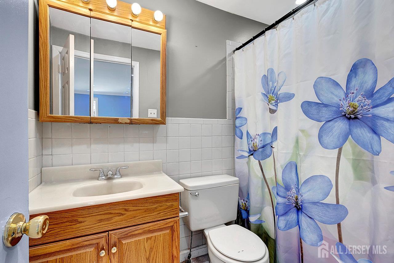 12 Dugans, Millstone, NJ, 08535