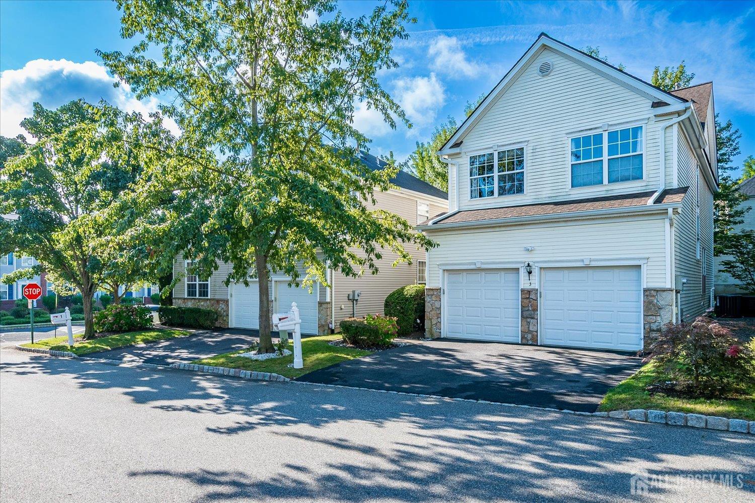 Photo of 3 Trpisovsky Court, Sayreville NJ