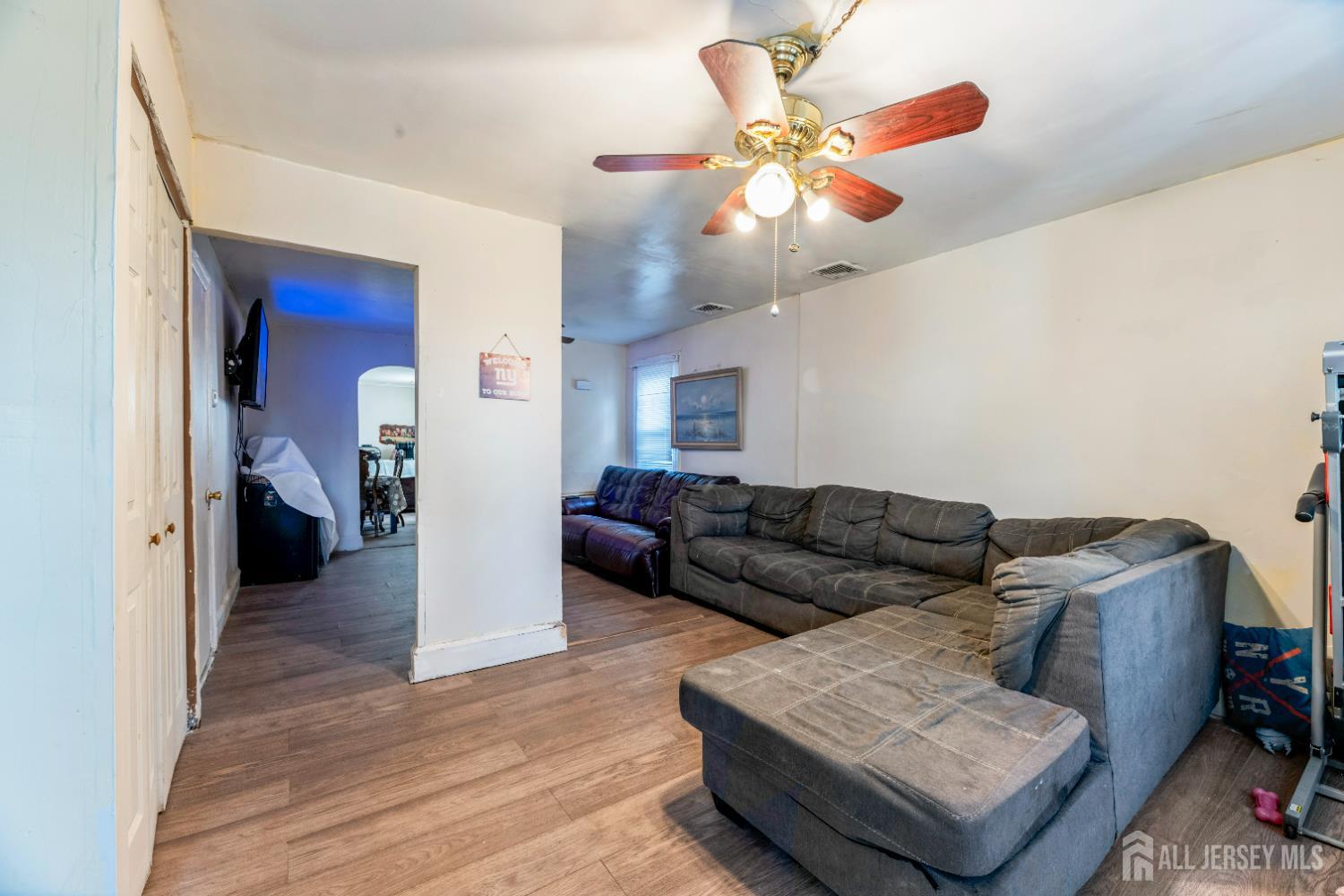 Photo of 218 Washington Road, Sayreville NJ