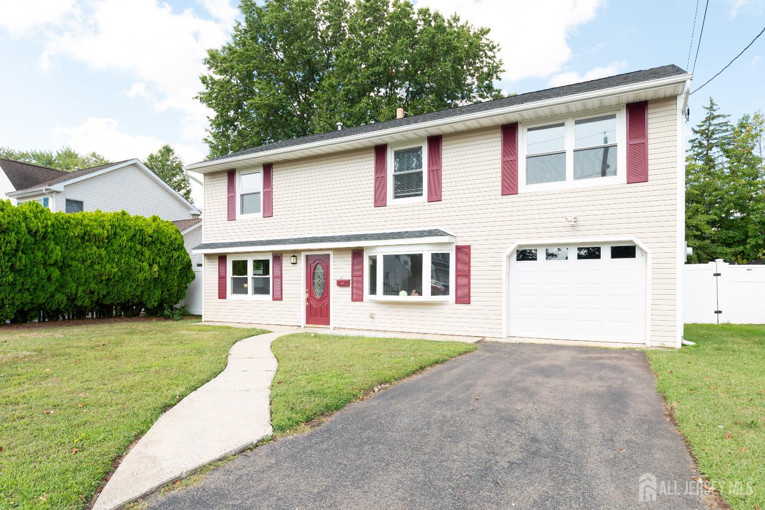 Photo of 29 Crescent Road, Edison NJ