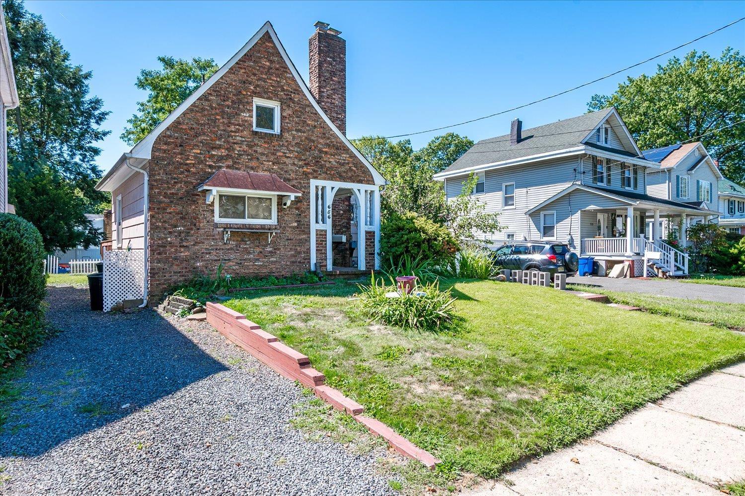 Photo of 656 Central Avenue, Rahway NJ