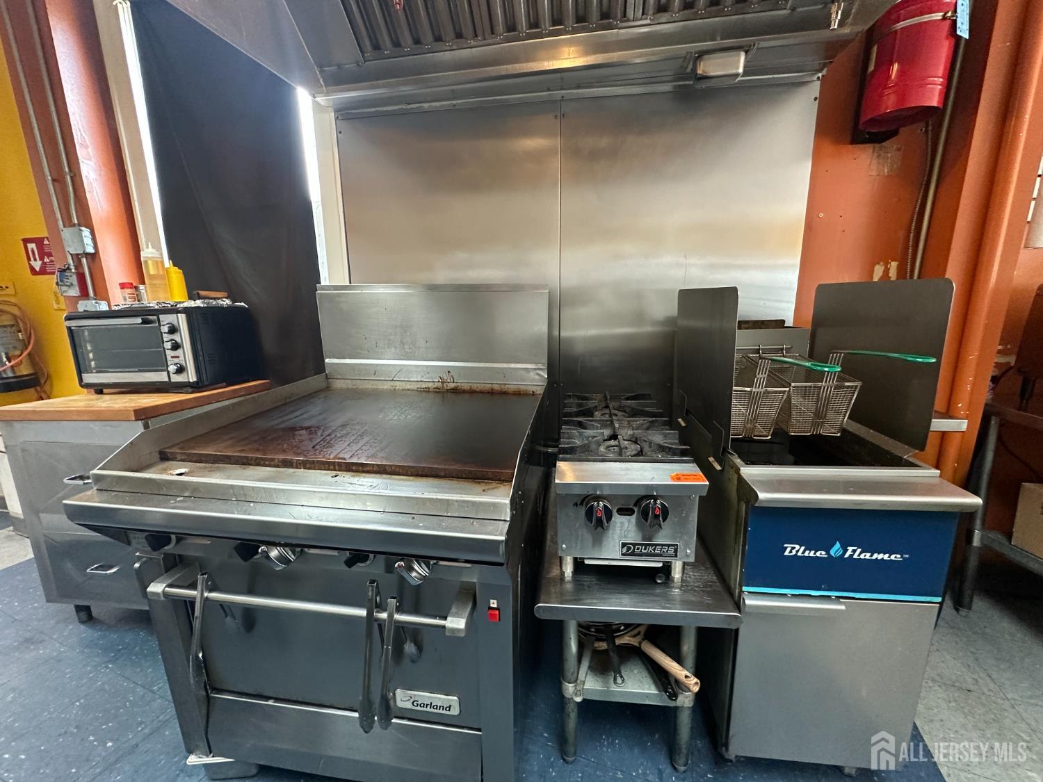 172 Hamilton, New Brunswick, NJ, 08901