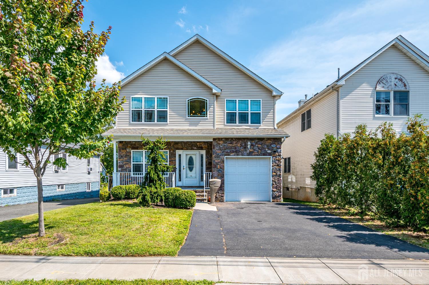 Photo of 54 Hillcrest Avenue, Iselin NJ
