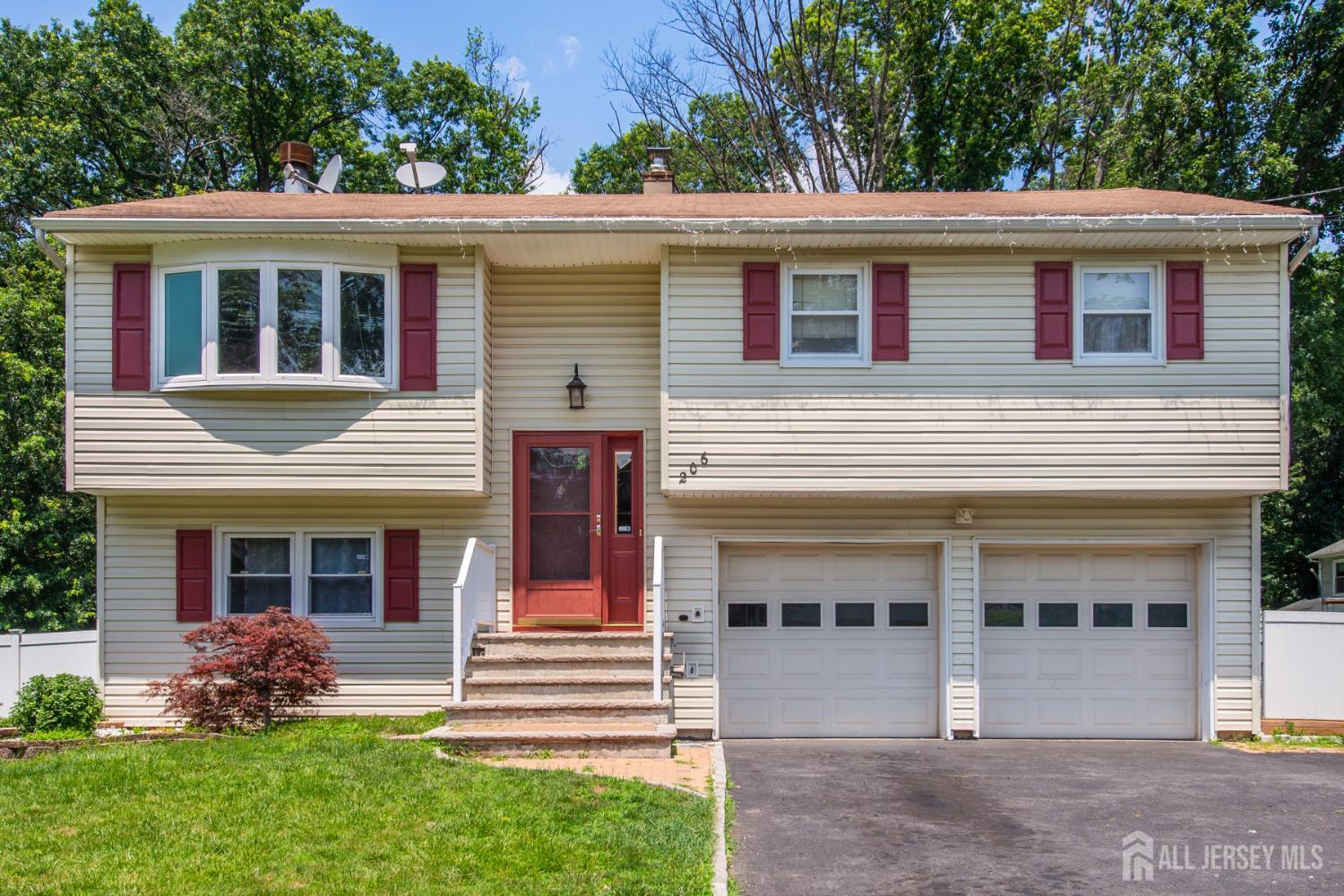 19 Lonsdale Drive, South Plainfield, NJ, 07080