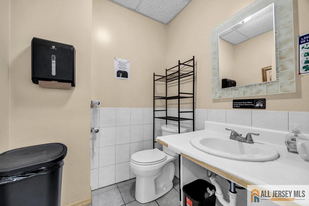 1001 Raritan, Highland Park, NJ, 08904