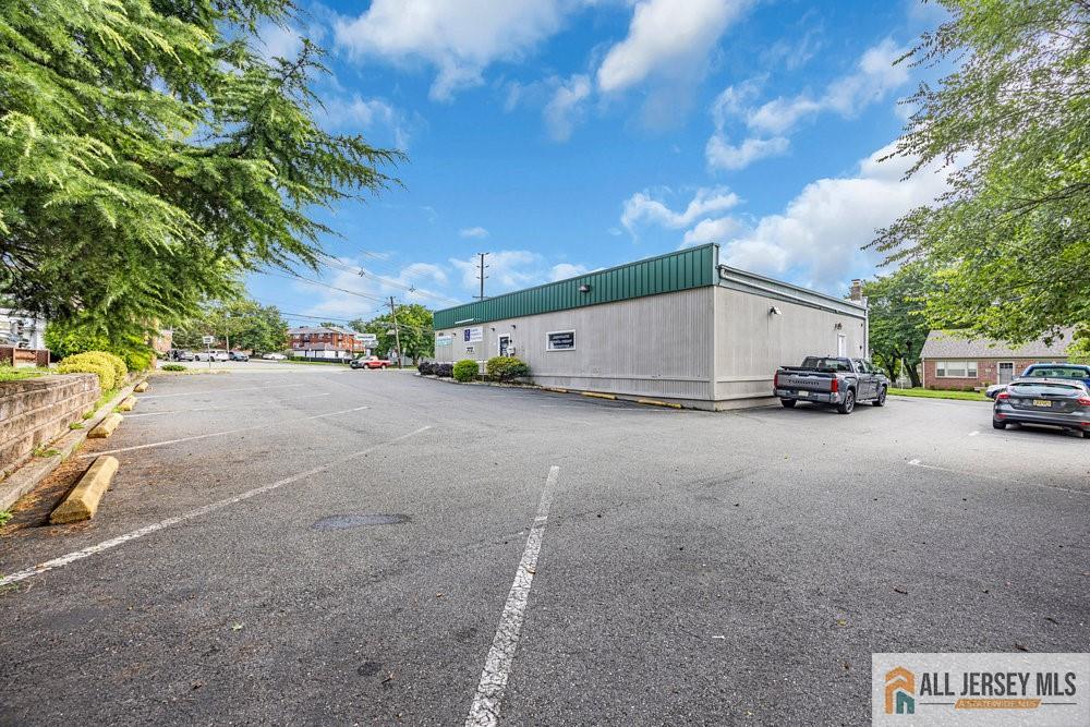 1001 Raritan, Highland Park, NJ, 08904