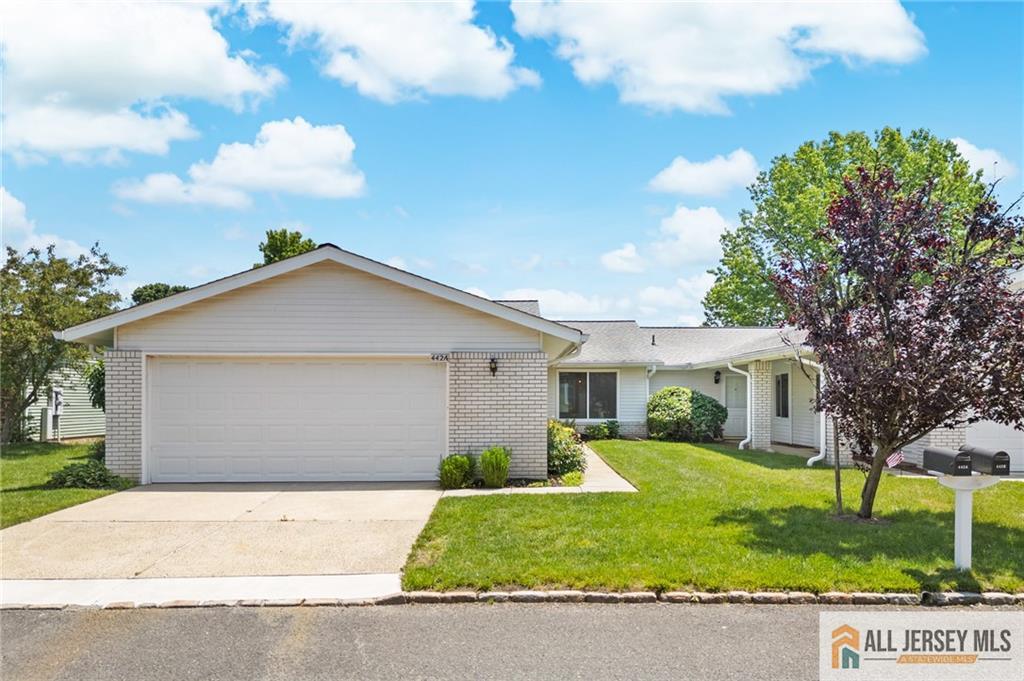 Photo of 442 Dahlia Plaza 442a, Monroe NJ