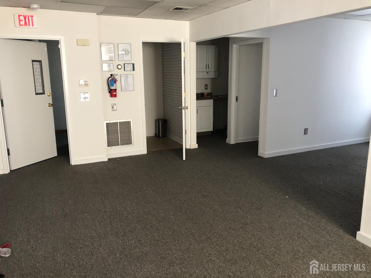 1251 Bound Brook, Middlesex, NJ, 08846