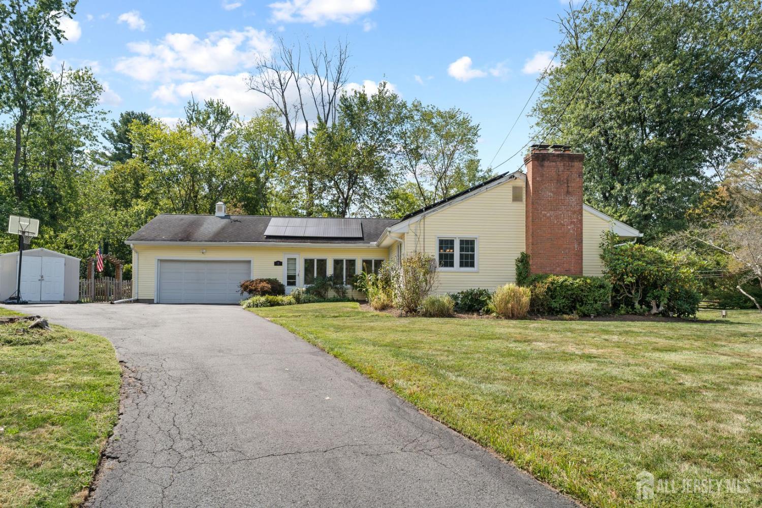 Photo of 1 Fabrow Drive, Hopewell Twp NJ