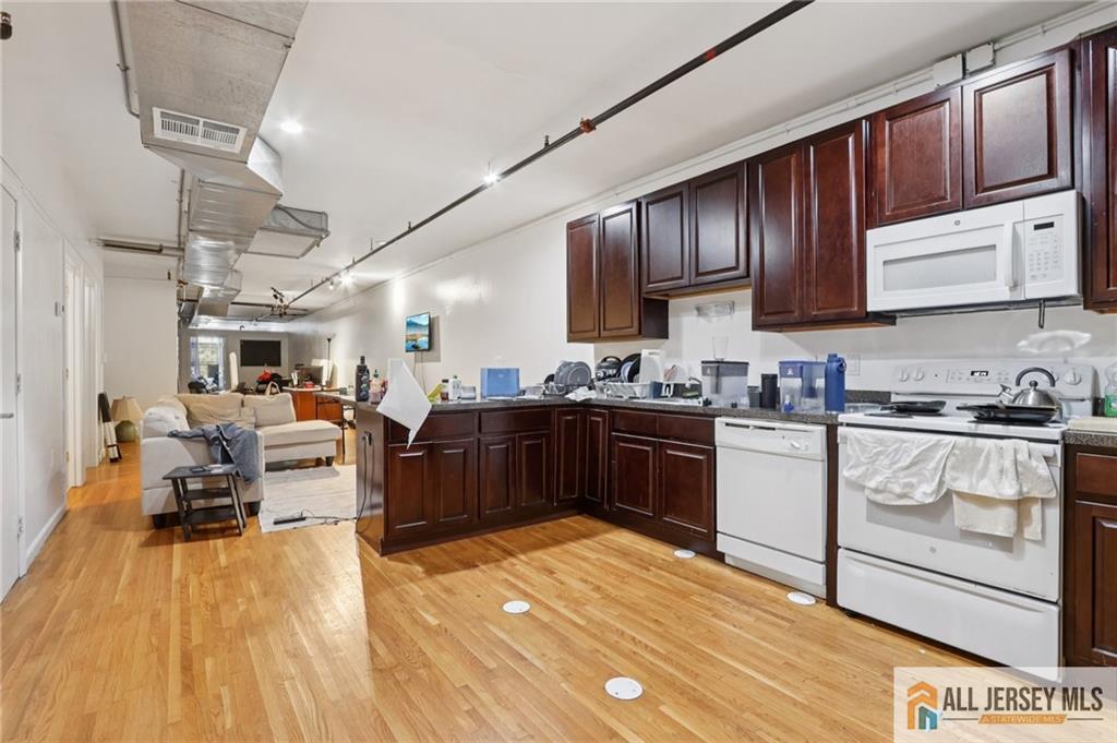 378 George, New Brunswick, NJ, 08901