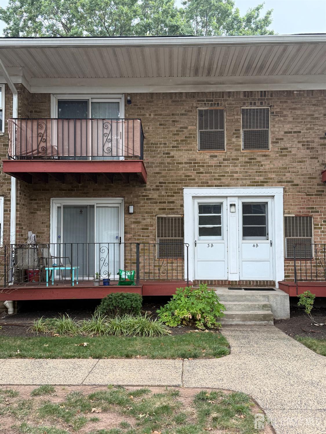 Homes for Sale in Edison, NJ