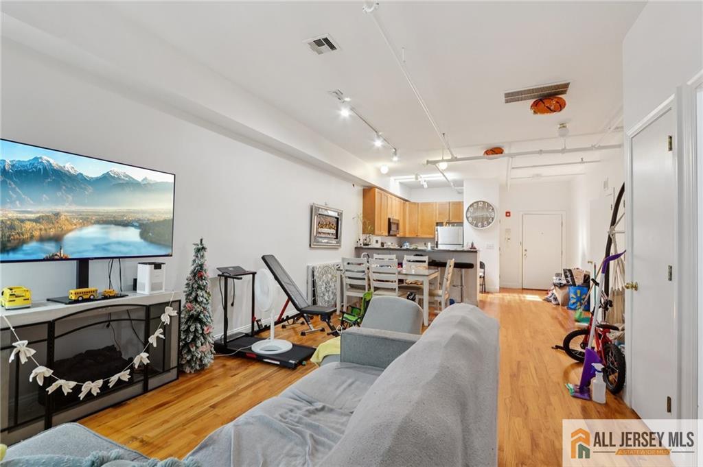 378 George, New Brunswick, NJ, 08901