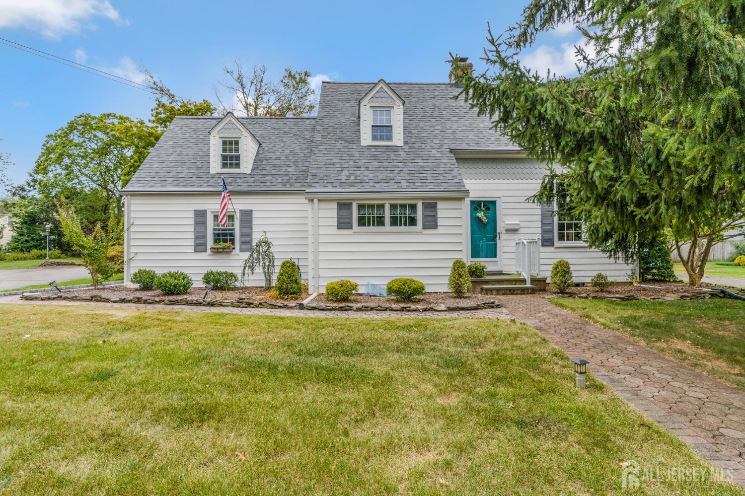 Photo of 216 Ashland Road, Middlesex NJ