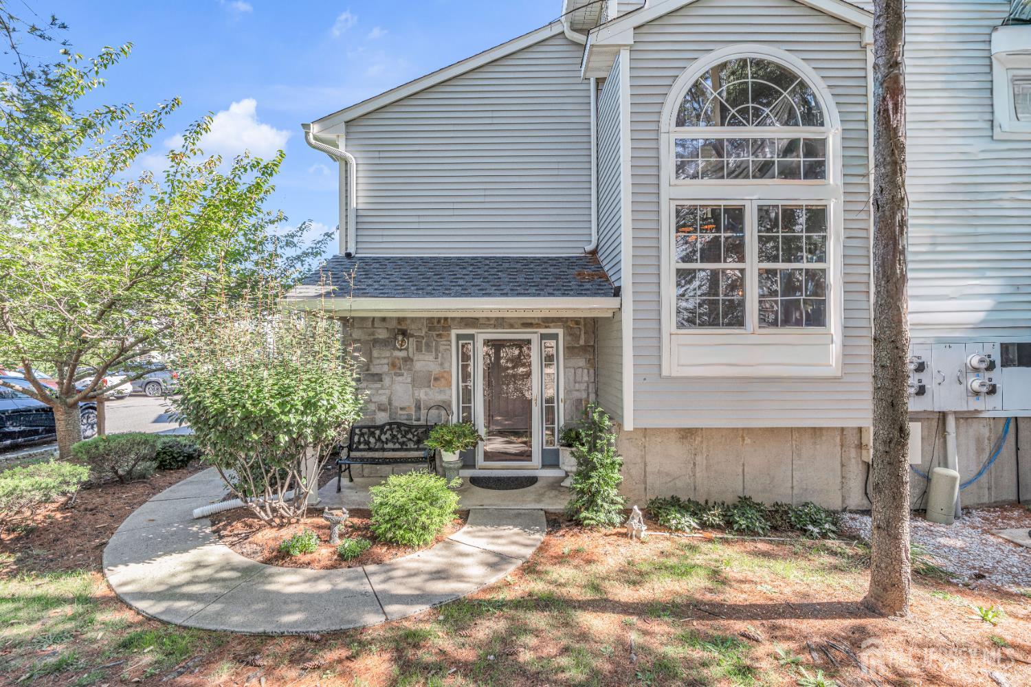 Photo of 41 Capica Court, Old Bridge NJ