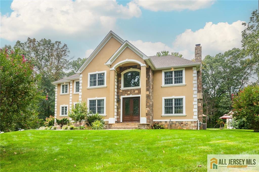 Homes for Sale in East Brunswick, NJ