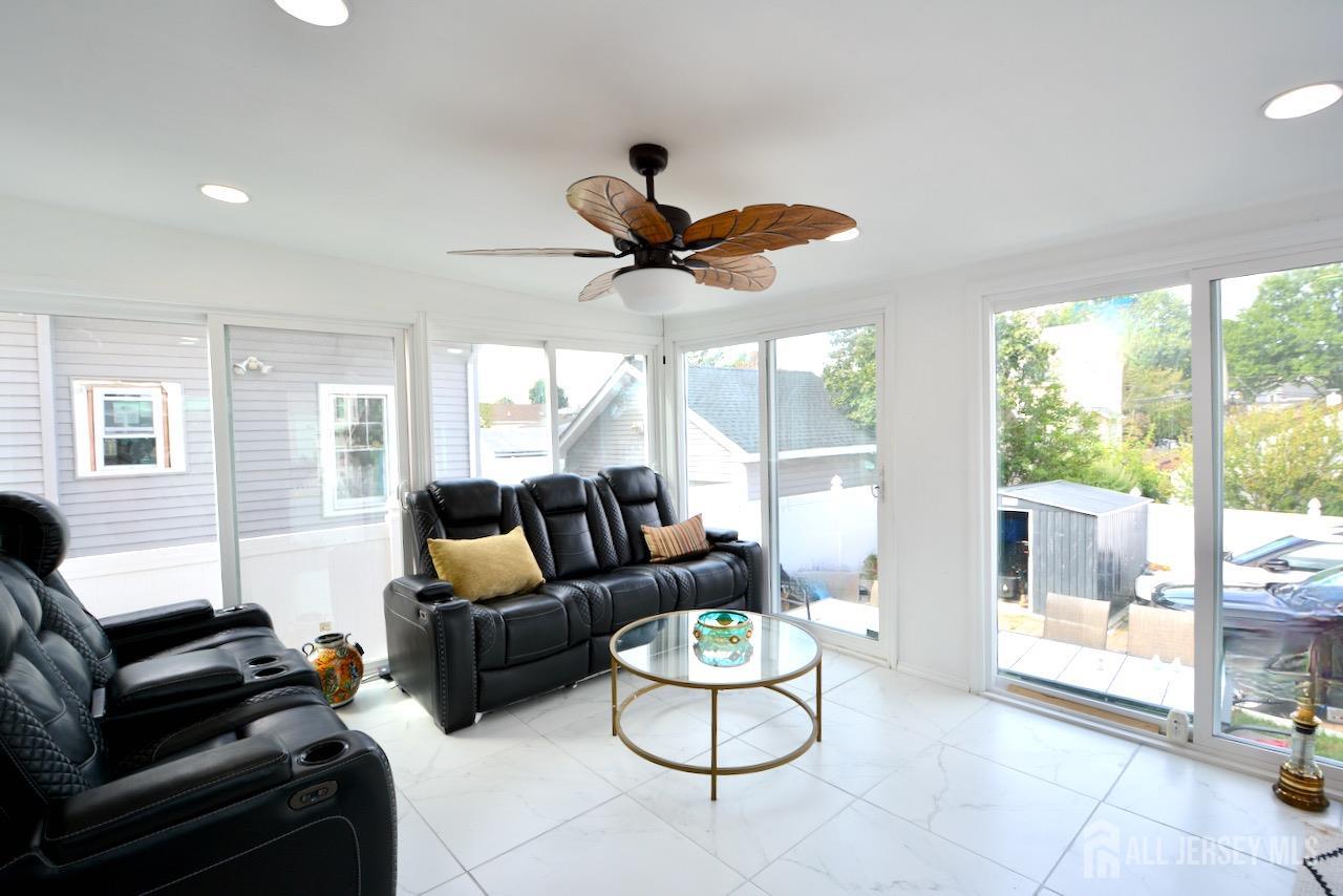 89 SE Rose, Wood-ridge, NJ, 07075