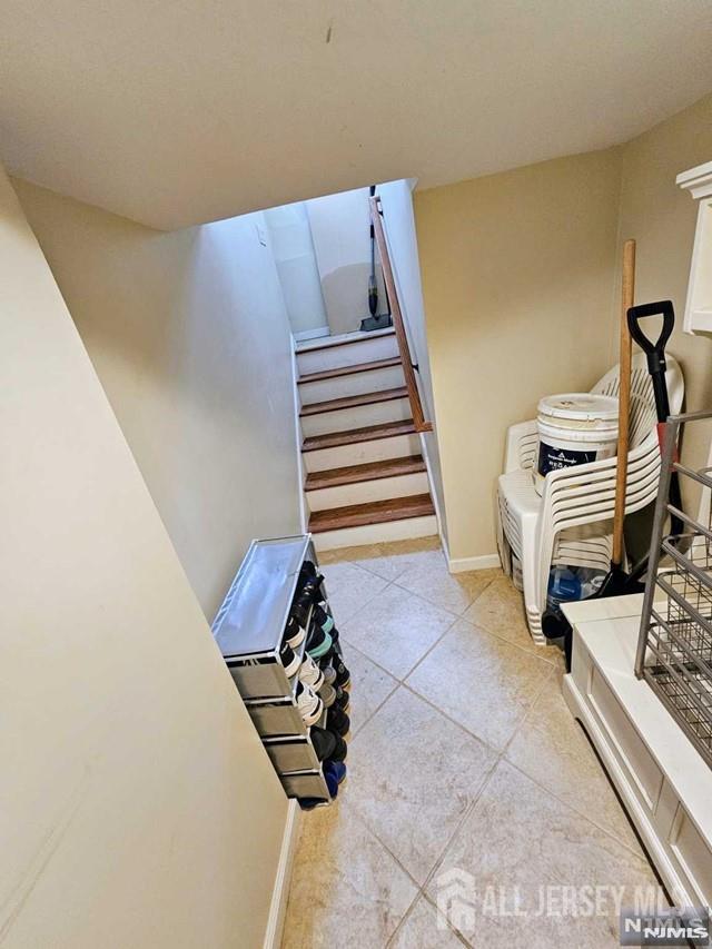 89 SE Rose, Wood-ridge, NJ, 07075