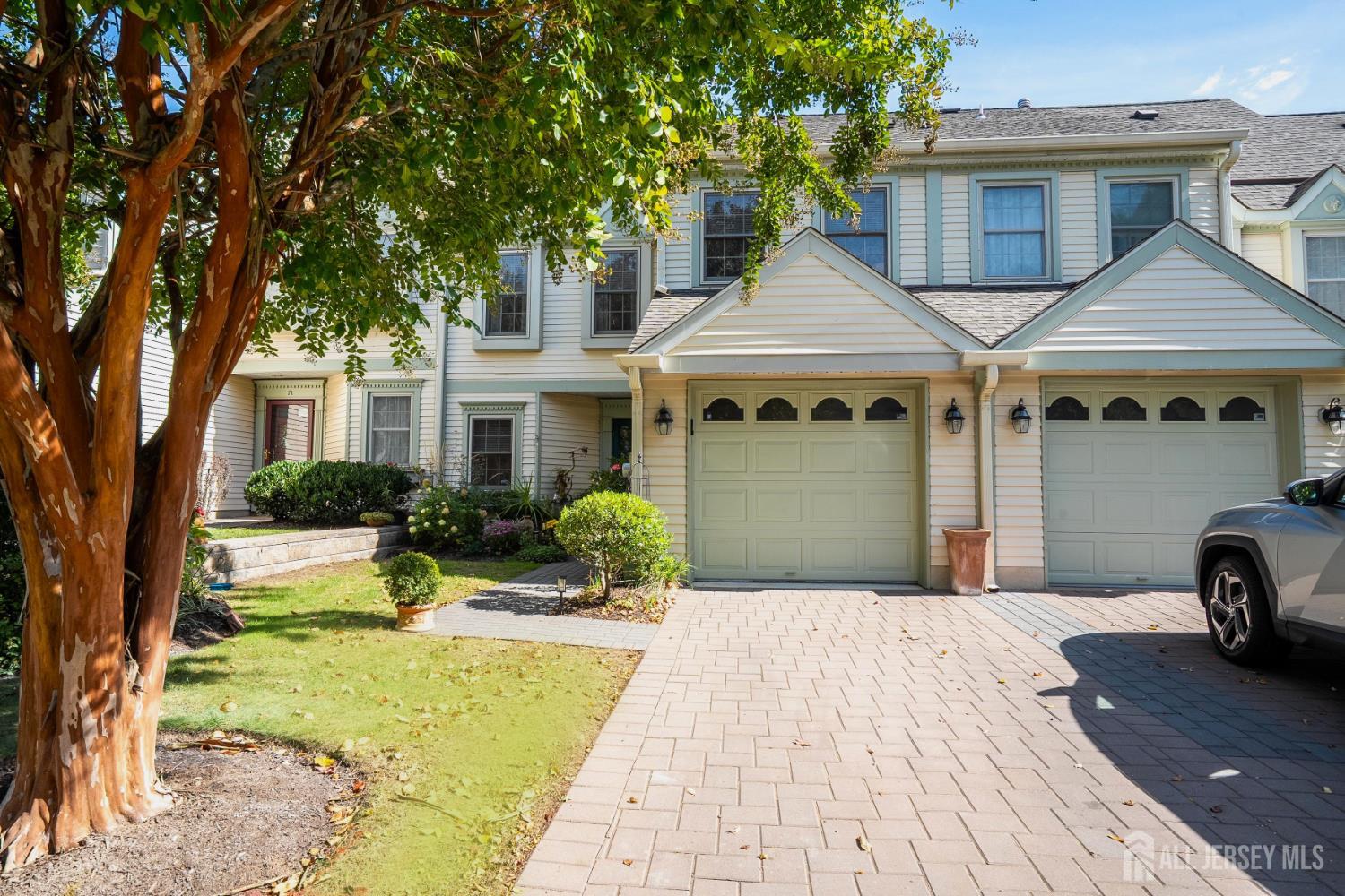 Photo of 72 Fair Acres Court, South Brunswick NJ