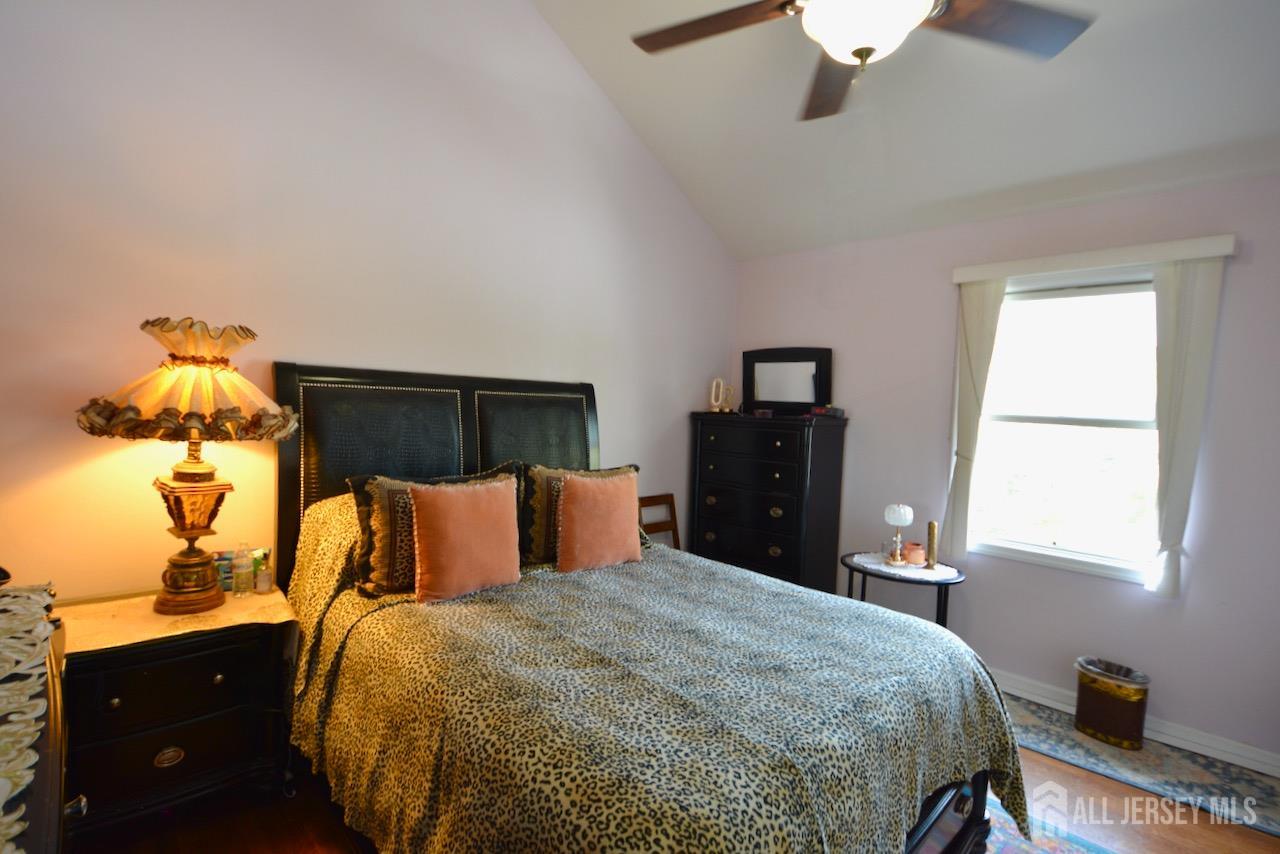 89 SE Rose, Wood-ridge, NJ, 07075