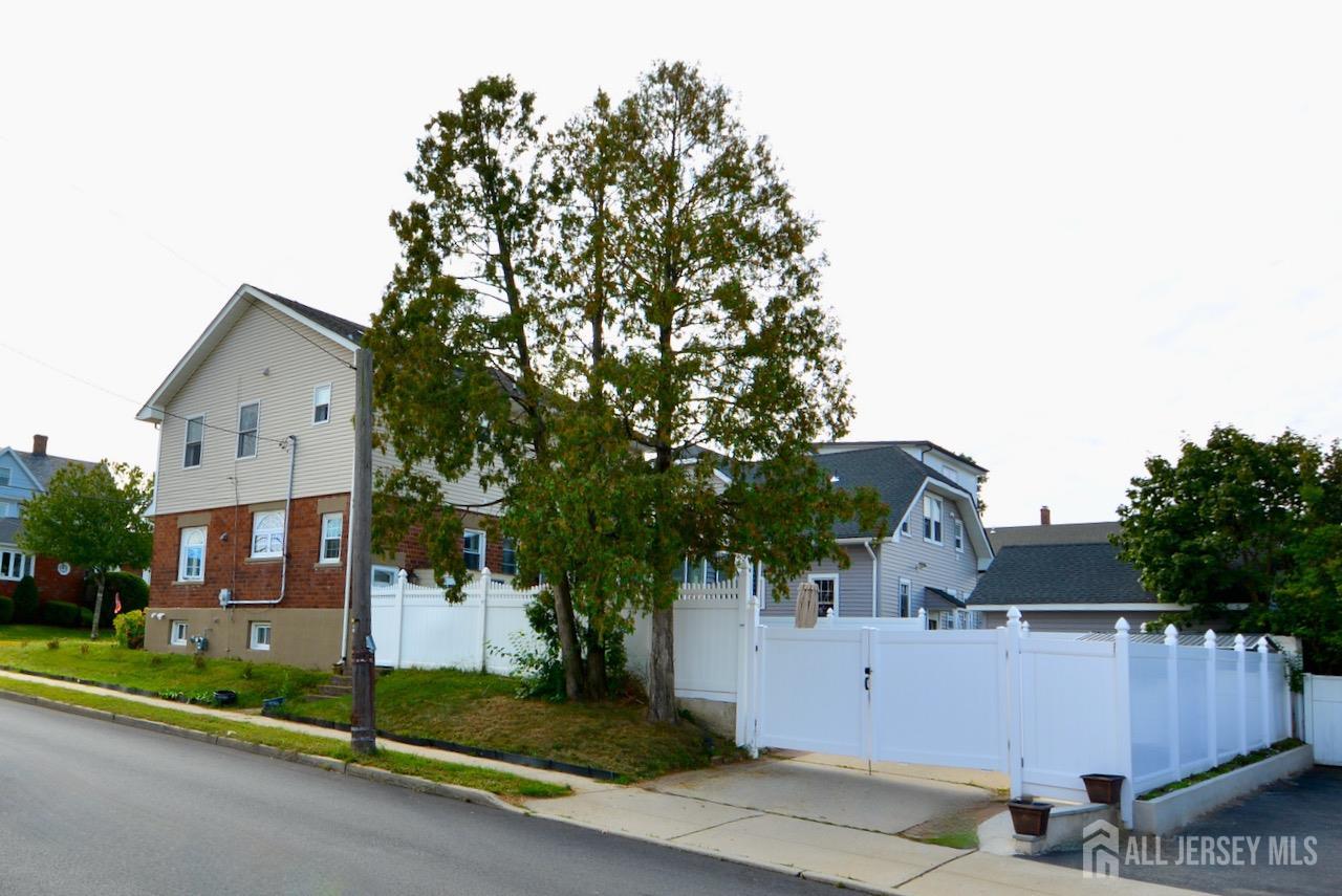 89 SE Rose, Wood-ridge, NJ, 07075