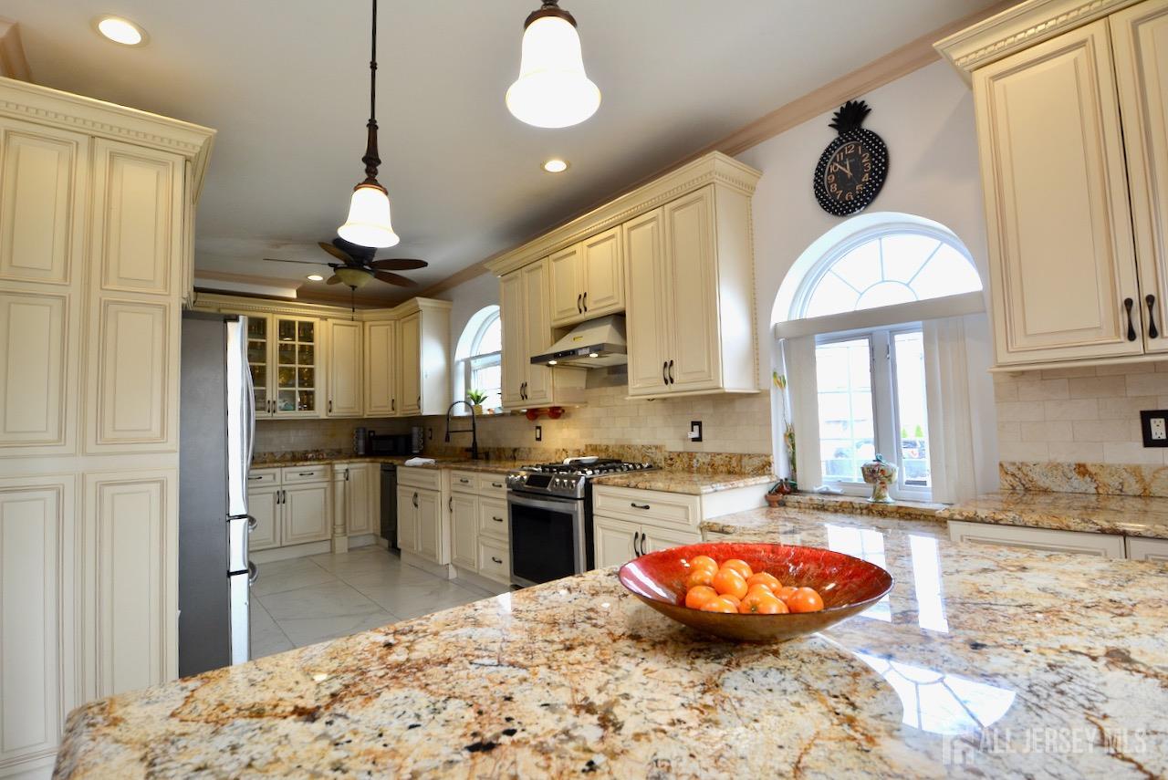 89 SE Rose, Wood-ridge, NJ, 07075