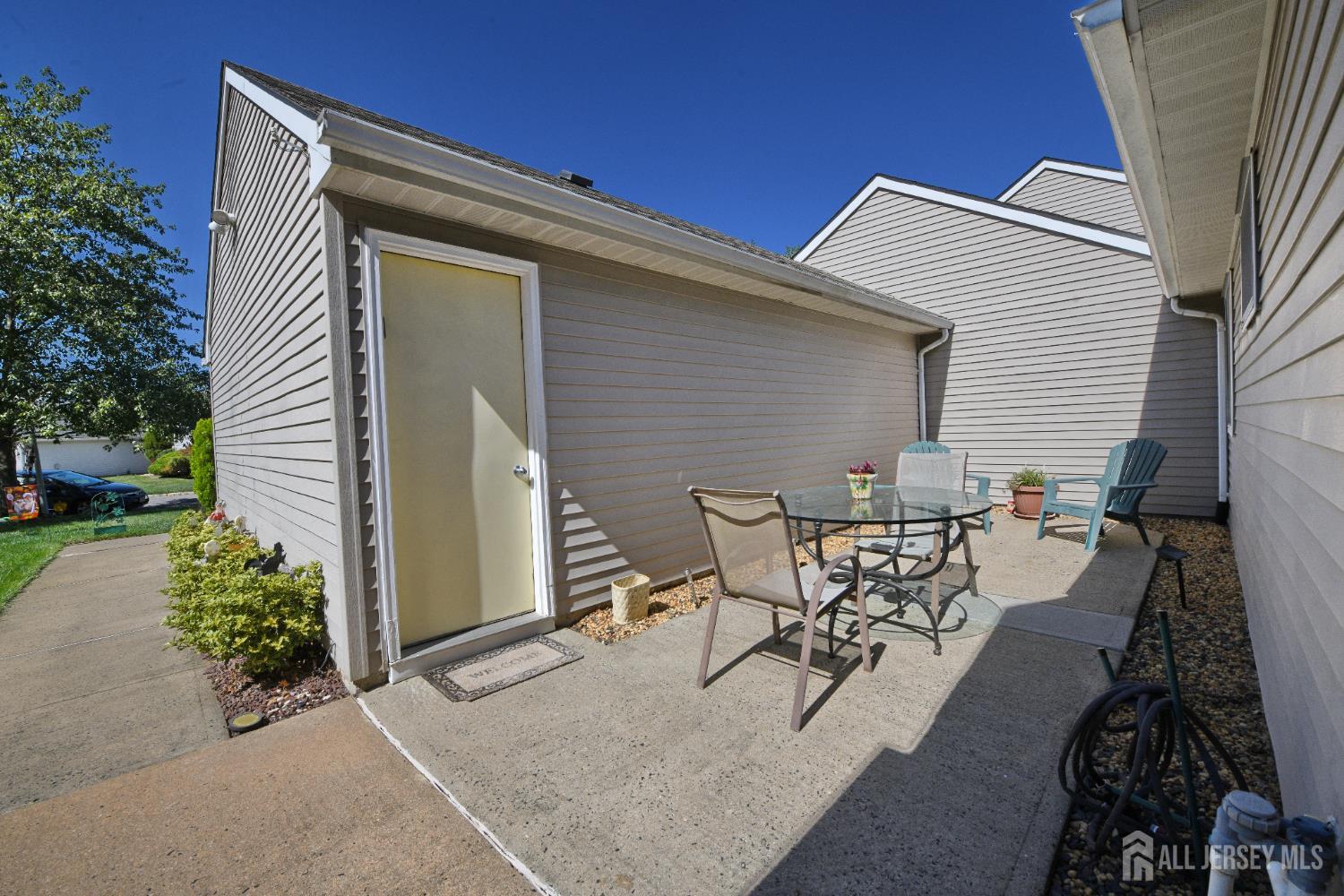 Photo of 661 Azalea Plaza C, Monroe NJ