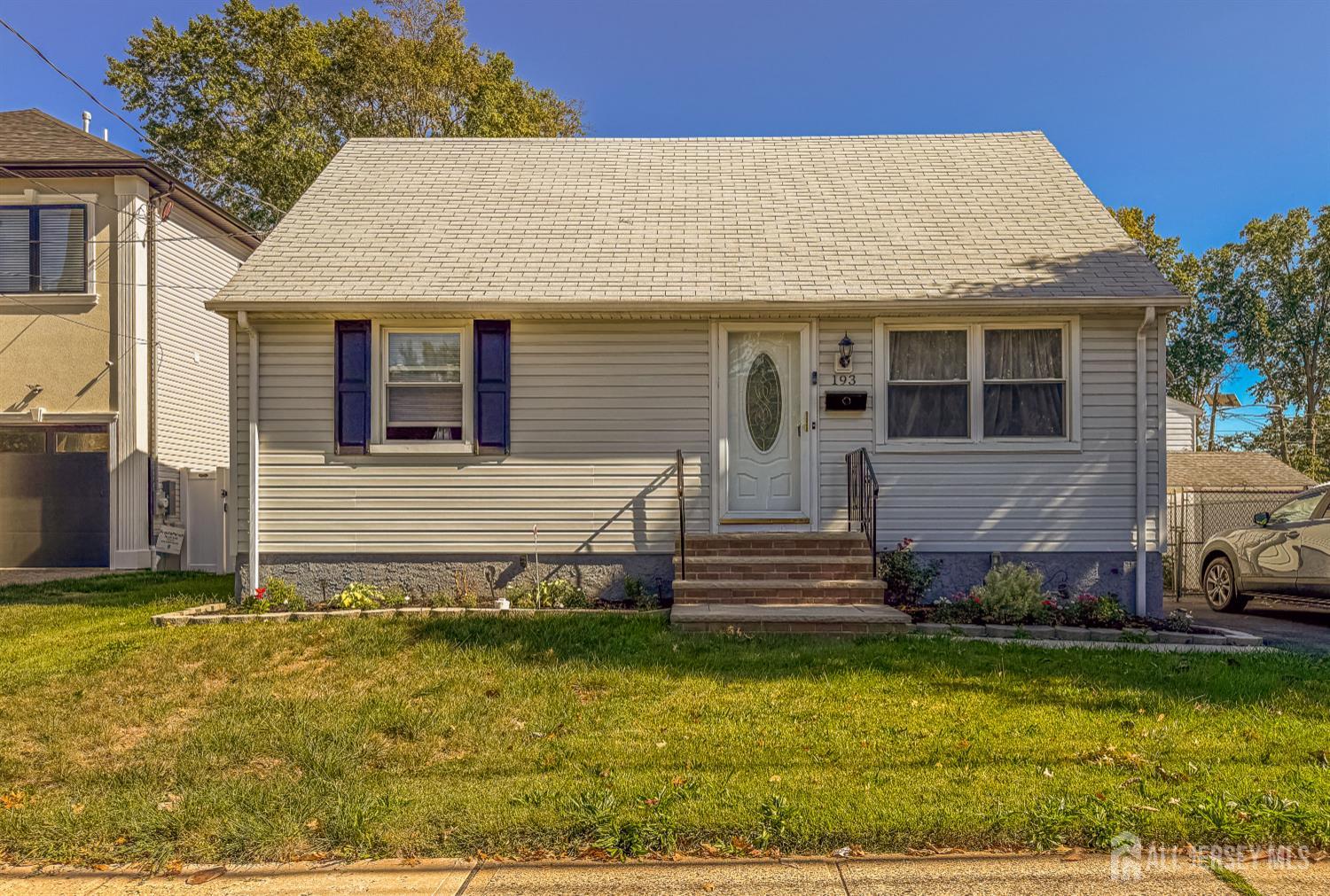 Photo of 193 Old Road, Sewaren NJ