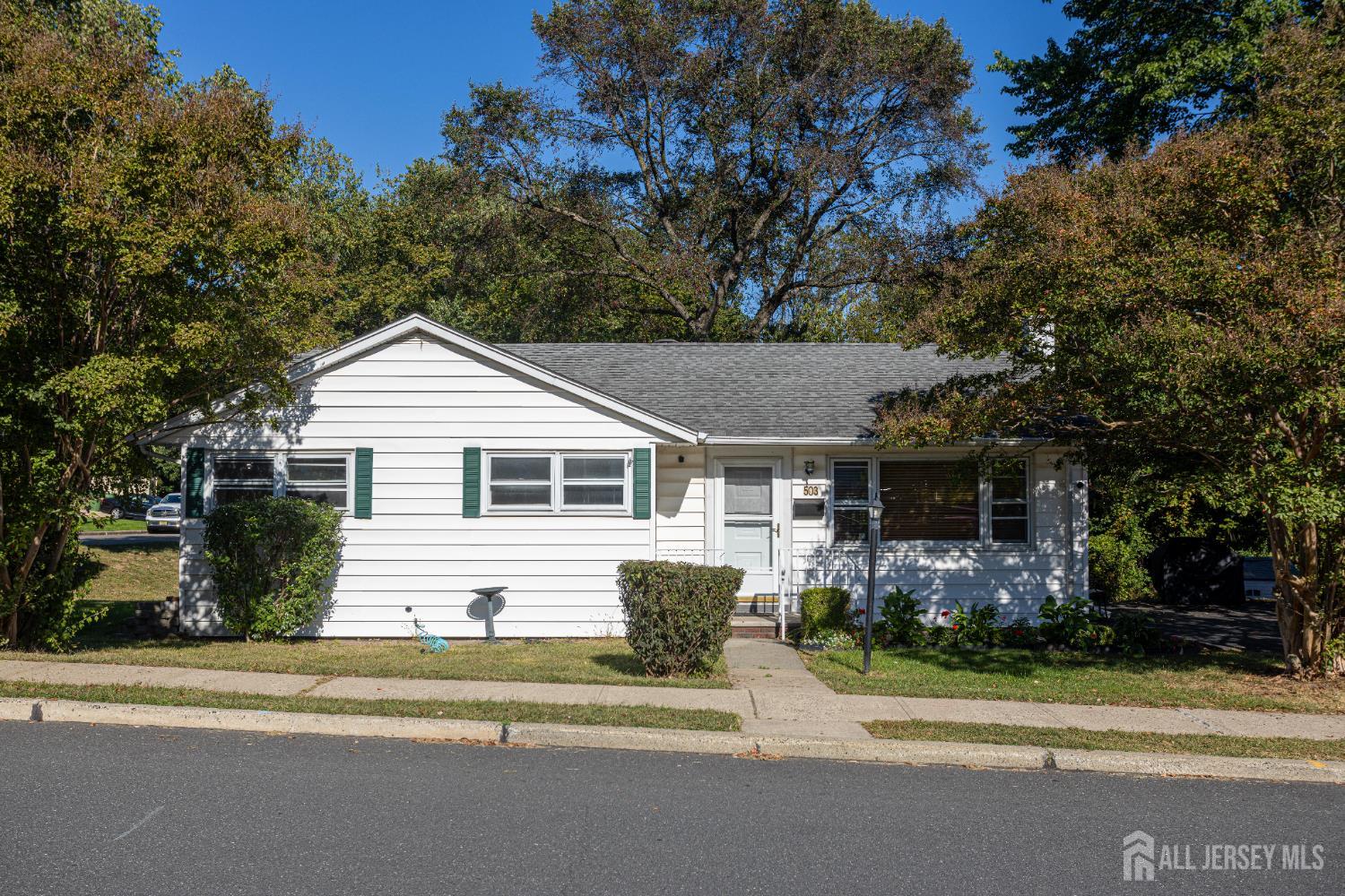 Photo of 503 Woodland Avenue, Sayreville NJ
