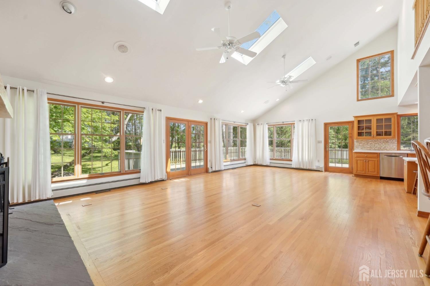 924 Hughes, Hamilton, NJ, 08690